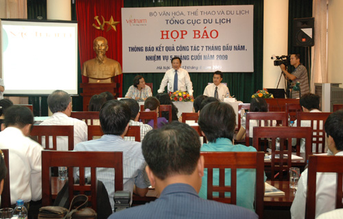 Doanh thu của Du lịch Việt Nam 7 tháng đầu năm 2009 tăng 8,7%