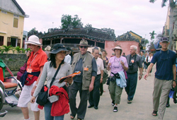 Quảng Nam: Đón hơn 2,4 triệu lượt khách du lịch trong năm 2010