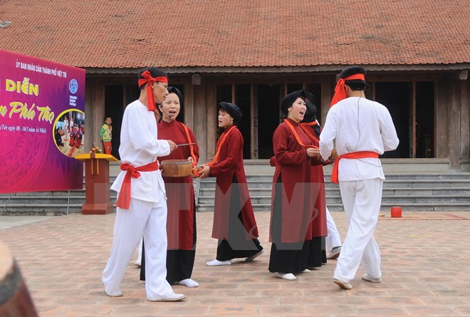 Đưa làn điệu Xoan cổ đến với du khách dịp Lễ hội Đền Hùng 2016