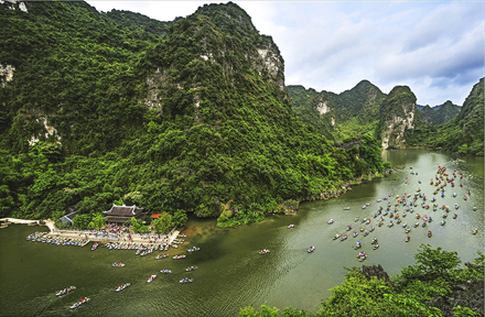 Quần thể di sản Cố đô Hoa Lư - Tràng An trong chiến lược phát triển du lịch Việt Nam