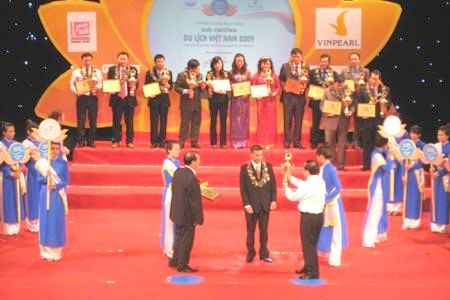 Lễ vinh danh và trao tặng giải thưởng Du lịch Việt Nam năm 2009