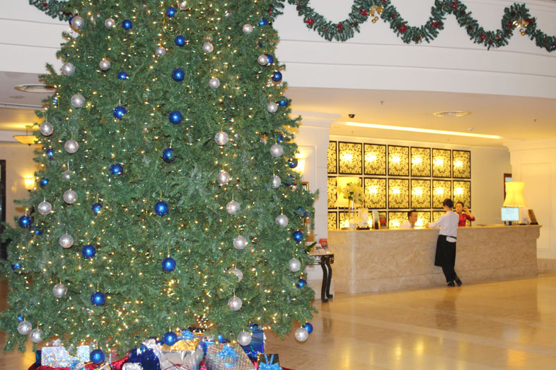 Biểu diễn âm nhạc dân tộc tại khách sạn Sunrise (Nha Trang) dịp Giáng sinh và năm mới 2013
