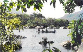 Kỳ thú thắng cảnh Hầm Hô – Bình Định