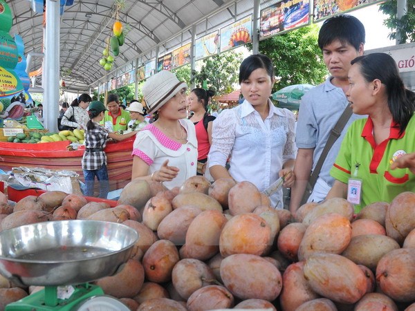 Hàng chục nghìn du khách tham dự Lễ hội trái cây Nam bộ 2015