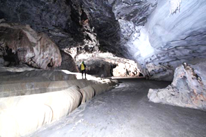 Phát hiện chấn động về 21 hang động mới ở Quảng Bình