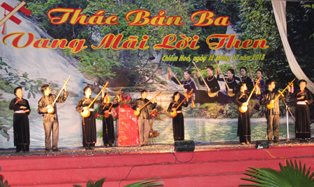Liên hoan hát Then, tính tẩu huyện Chiêm Hóa lần thứ nhất năm 2013