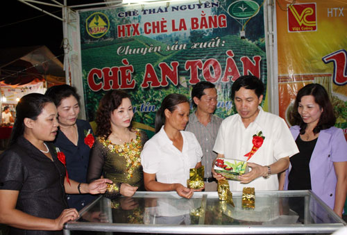 Khai mạc Hội chợ Du lịch – Thương mại Thái Nguyên 2011