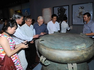 Khai mạc trưng bày “Châu Á-Những sắc màu văn hóa” tại Hà Nội