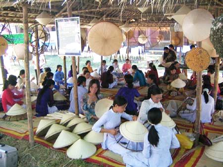 Sắp diễn ra Hội chợ triển lãm làng nghề Việt Nam 2013 tại Huế