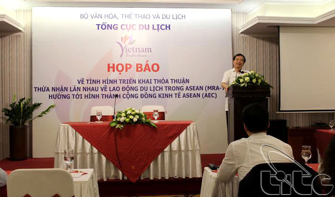 Họp báo về tình hình triển khai MRA-TP và hướng tới hình thành cộng đồng kinh tế ASEAN