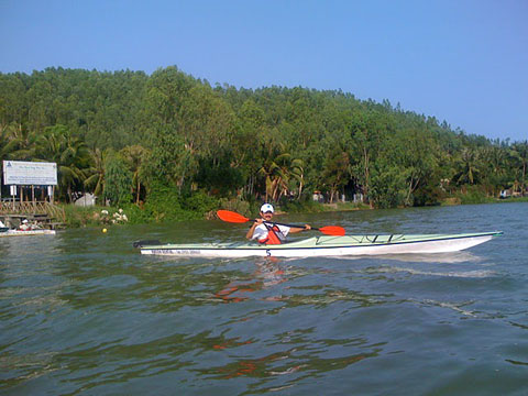 Hấp dẫn với Kayak trên sông Cái, Nha Trang
