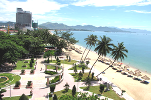Nha Trang: Khách sạn 5 sao đồng loạt khuyến mãi đến 50% 