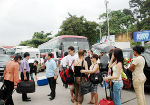 Lượng khách du lịch nội địa đến Quảng Ninh tăng mạnh
