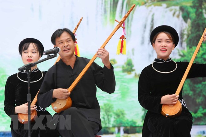 Khai mạc Liên hoan nghệ thuật hát Then, đàn Tính toàn quốc 