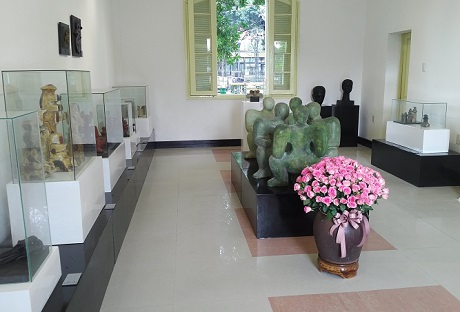 Khai trương Nhà trưng bày tác phẩm Nghệ thuật Điềm Phùng Thị