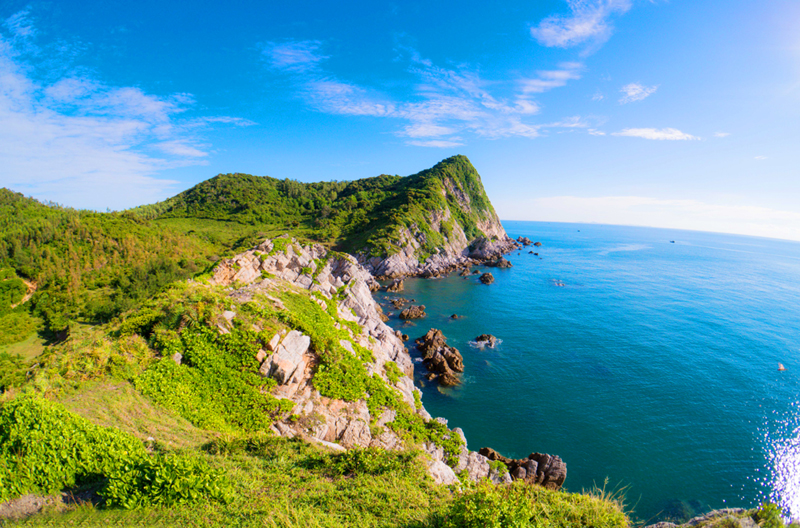 Đến Quảng Ninh khám phá “Đồi gió hú”