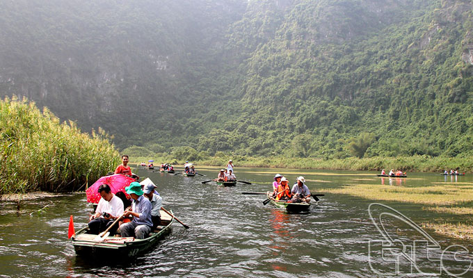 Khám phá vẻ đẹp danh thắng Tràng An