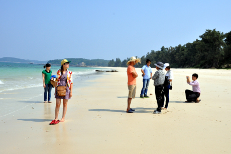 Hà Nội: Khảo sát xây dựng tour du lịch biển, đảo  