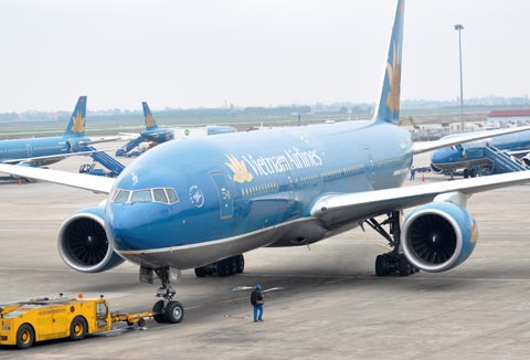 Vietnam Airlines khuyến mại mua vé người lớn tặng vé trẻ em 