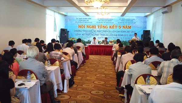Ký kết hợp tác phát triển du lịch Gia Lai-TP. Hồ Chí Minh
