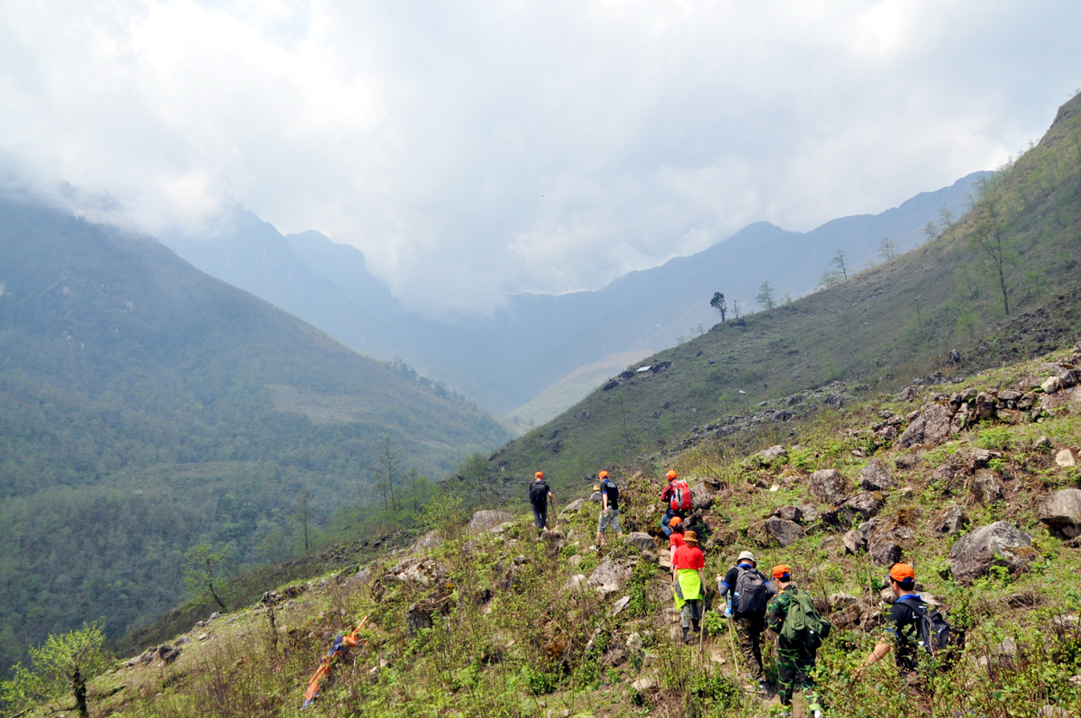 Lào Cai: Bát Xát tổ chức khảo sát đỉnh Ky Quan San để đề nghị công nhận điểm, tuyến du lịch mới