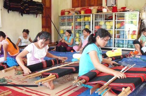 Làng nghề dệt thổ cẩm Châu Tiến  - Nghệ An