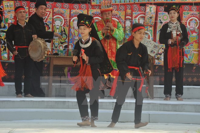 Yên Bái: Độc đáo lễ hội cầu mùa của người Dao đỏ ở Viễn Sơn 