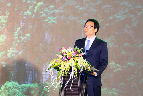 Lễ đón bằng của UNESCO ghi danh quần thể danh thắng Tràng An là Di sản Văn hóa và Thiên nhiên thế giới