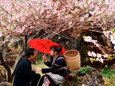 Hà Giang: Khai mạc Tuần lễ văn hóa, du lịch lễ hội Chợ tình Khâu Vai năm 2014