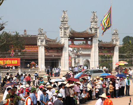 Thái Bình: Chuẩn bị tổ chức lễ hội Đền Trần năm 2013