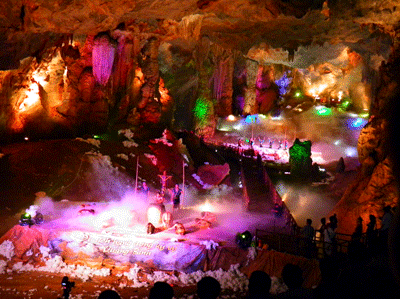 Lễ hội hang động Quảng Bình năm 2013