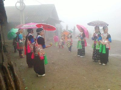 Độc đáo lễ hội đón Xuân trên bản người Mông ở Nghệ An