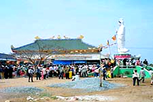 Bạc Liêu: Tổ chức lễ hội Quán âm Nam Hải 