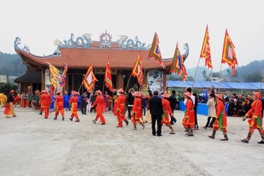 Tuyên Quang: Hàm Yên tổ chức Lễ hội đình Thác Cấm