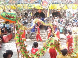 Khai mạc lễ hội Đô thị Nước Mặn tại Bình Định