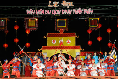 Bình Thuận: Khai mạc Lễ hội văn hóa du lịch Dinh Thầy Thím 2013