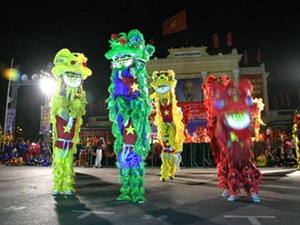 Hải Phòng tưng bừng lễ hội Hoa phượng đỏ lần 1