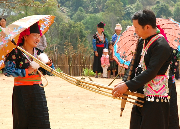 Khai mạc Lễ hội Khèn Mông trên Cao nguyên đá Đồng Văn
