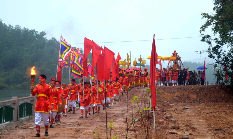 Quảng Ninh: Lễ hội Miếu Ông – Miếu Bà năm 2017