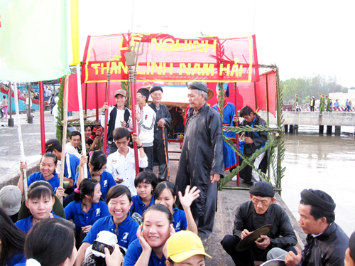 Bến Tre: Tổ chức lễ hội Nghinh Ông xã Bình Thắng