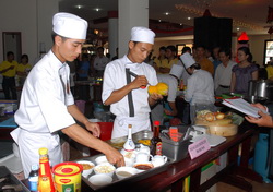 Trung tâm Xúc tiến Du lịch Đà Nẵng mở lớp đào tạo nấu ăn nâng cao