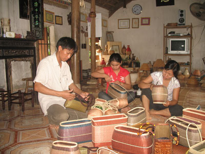Hà Nội tập trung phát triển làng nghề kết hợp du lịch giai đoạn 2012-2015 