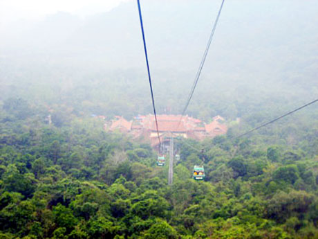 Đầu tư cáp treo tại Cụm di tích lịch sử - văn hóa chùa Ngọa Vân - Hồ Thiên, Quảng Ninh