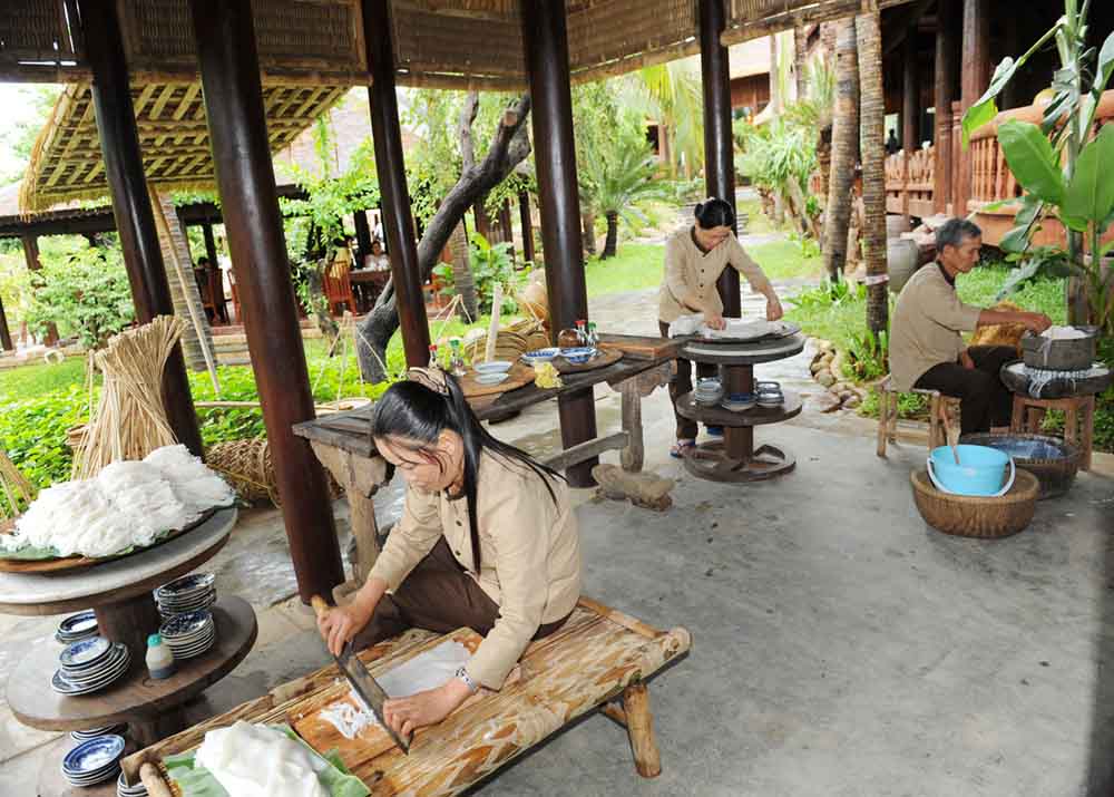 Khảo sát và tọa đàm về phát triển du lịch Điện Bàn, Quảng Nam