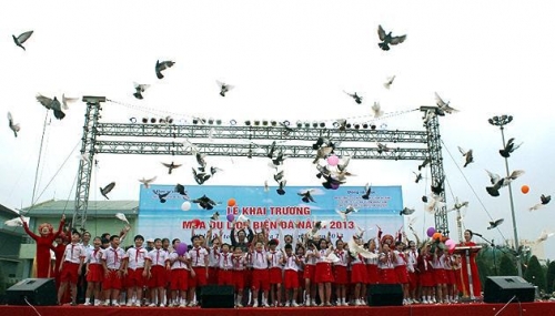 Sôi nổi các hoạt động “Khai trương mùa du lịch biển Đà Nẵng 2013”