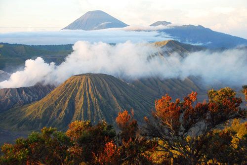 Đến Indonesia ngắm bình minh trên núi lửa Bromo