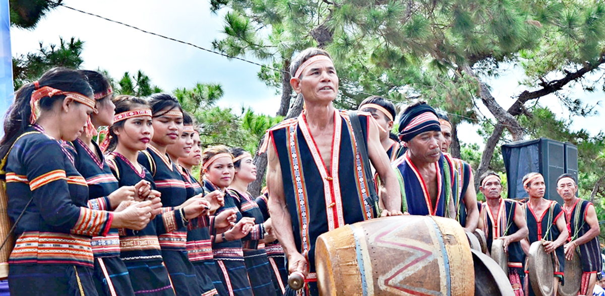 Rộn ràng tháng Ba Tây Nguyên 