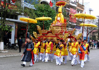Rước kiệu - nét đặc sắc của lễ hội ở Lạng Sơn