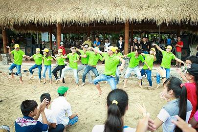  Biển Nhũ Tiên (Nha Trang): Sân chơi cho các gia đình và nhóm bạn