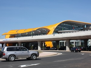 Lâm Đồng: Sân bay Liên Khương phục vụ khách trong dịp Tết